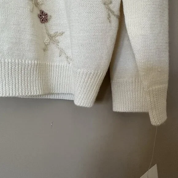 NWT Floral Embroidered Beaded Sweater Women XL Cottagecore Alfred Dunner Ivory - Picture 7 of 8
